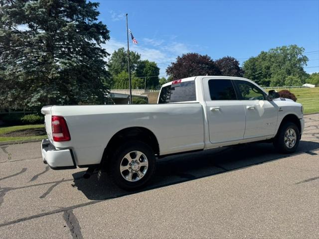 2022 Ram 3500 Big Horn Crew Cab 4x4 8 Box