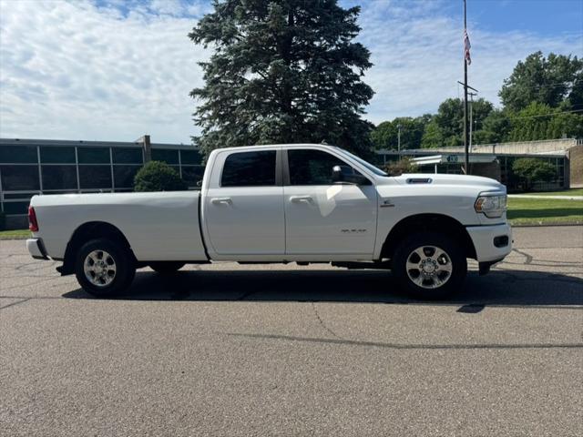 2022 Ram 3500 Big Horn Crew Cab 4x4 8 Box