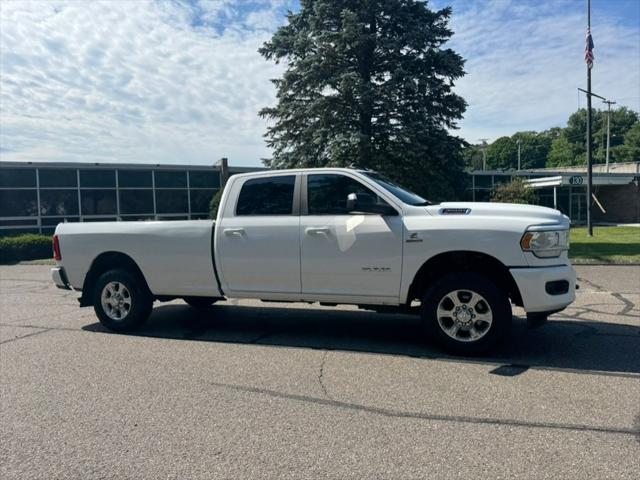 2022 Ram 3500 Big Horn Crew Cab 4x4 8 Box