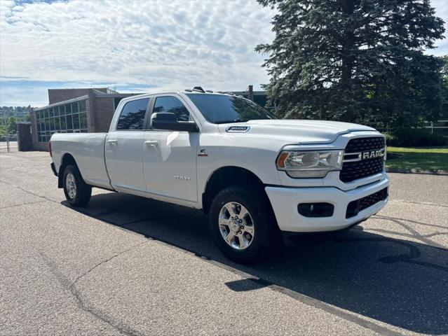 2022 Ram 3500 Big Horn Crew Cab 4x4 8 Box
