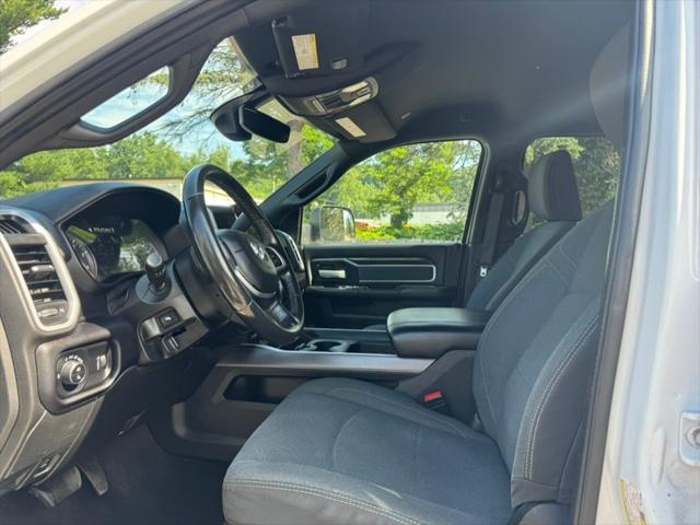2022 Ram 3500 Big Horn Crew Cab 4x4 8 Box