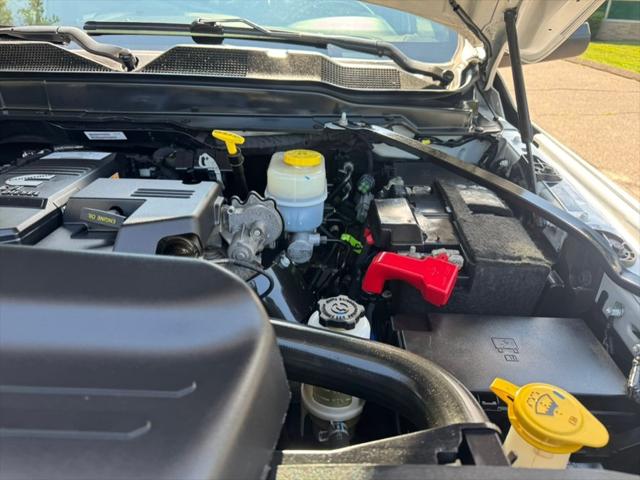 2022 Ram 3500 Big Horn Crew Cab 4x4 8 Box
