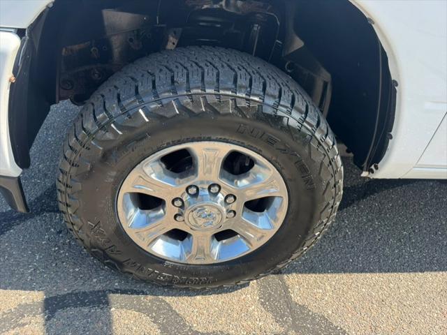 2022 Ram 3500 Big Horn Crew Cab 4x4 8 Box