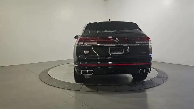2026 Volkswagen Atlas Cross Sport SEL Premium R-Line