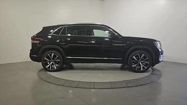 2026 Volkswagen Atlas Cross Sport SEL Premium R-Line