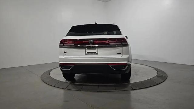 2026 Volkswagen Atlas Cross Sport SE