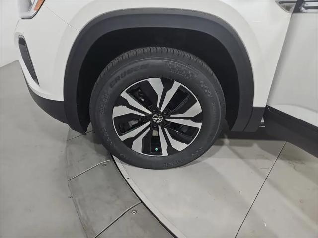 2026 Volkswagen Atlas Cross Sport SE