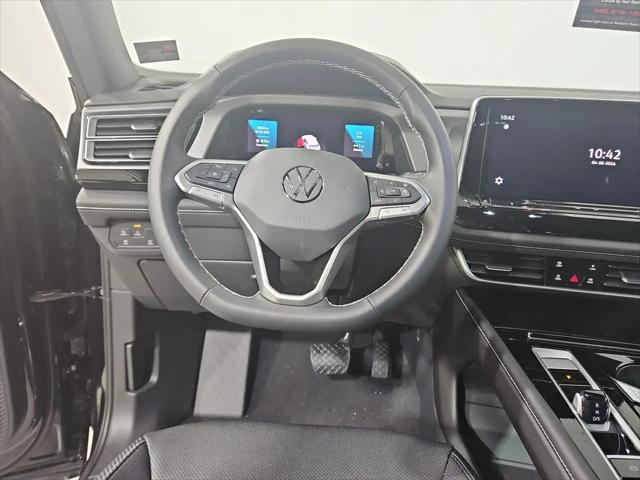 2026 Volkswagen Atlas Cross Sport SE with Technology