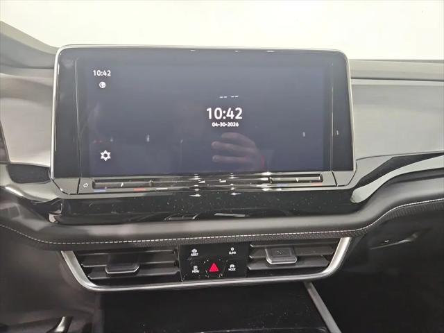 2026 Volkswagen Atlas Cross Sport SE with Technology