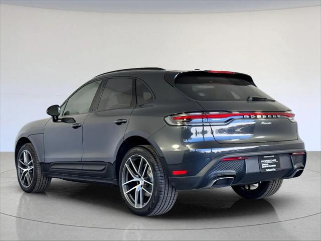 2025 Porsche Macan Macan