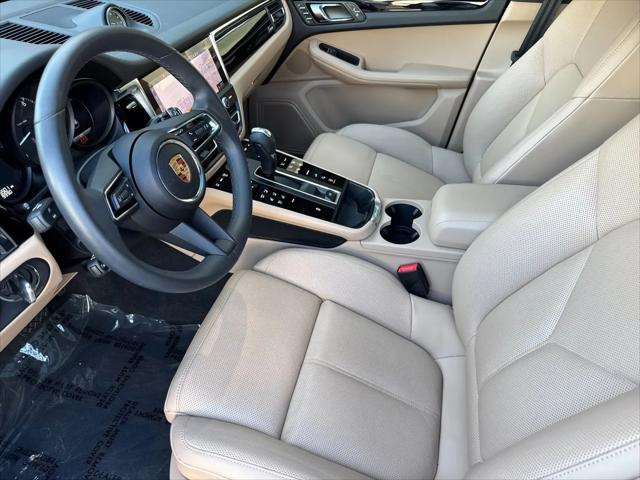 2025 Porsche Macan Macan