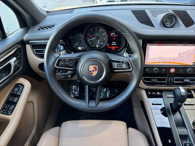 2025 Porsche Macan Macan
