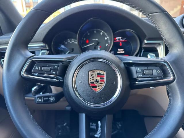 2025 Porsche Macan Macan