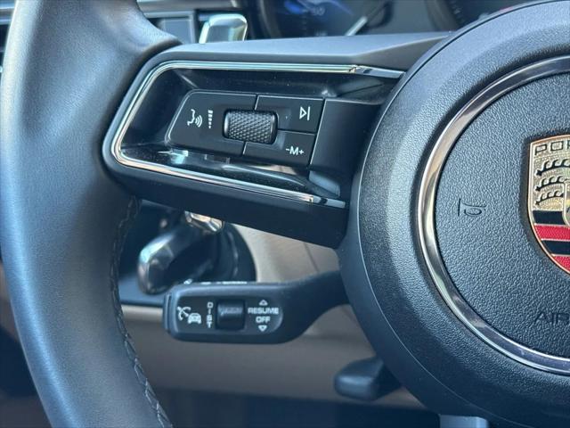 2025 Porsche Macan Macan