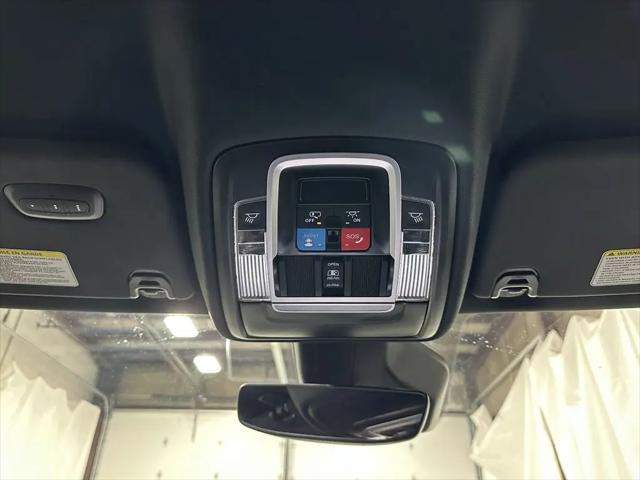 2025 Ram 1500 Laramie Crew Cab 4x4 57 Box