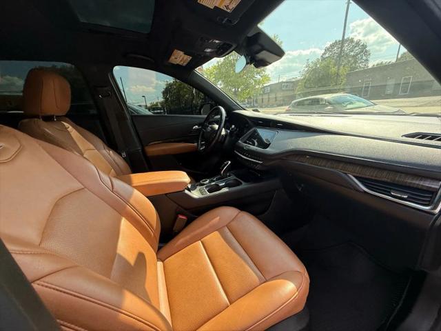 2020 Cadillac XT4 FWD Premium Luxury