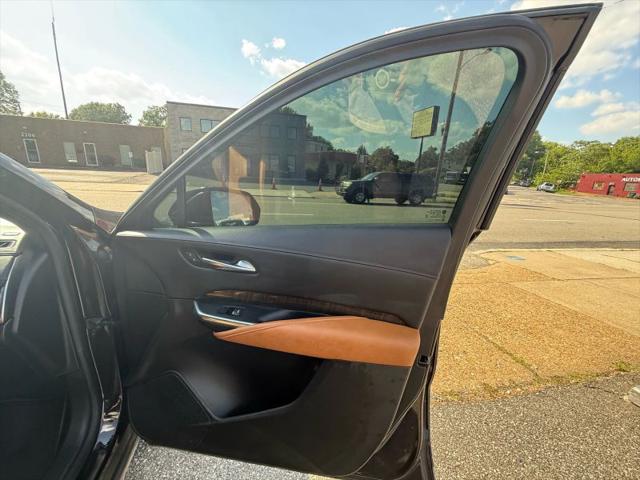 2020 Cadillac XT4 FWD Premium Luxury