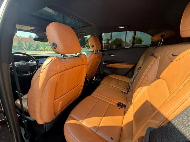 2020 Cadillac XT4 FWD Premium Luxury