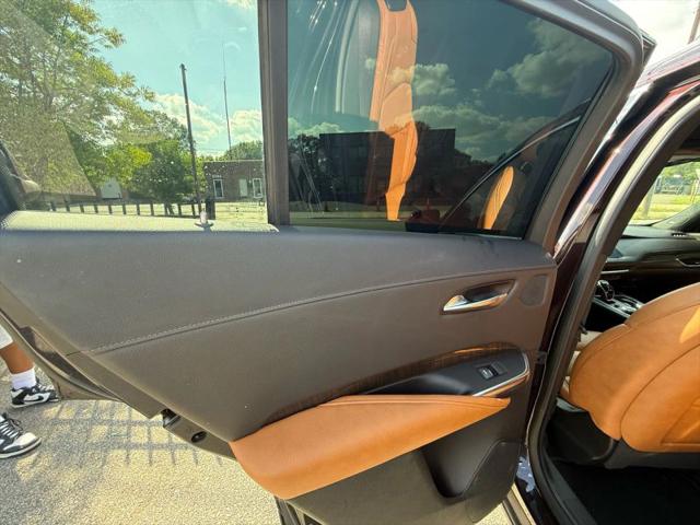 2020 Cadillac XT4 FWD Premium Luxury