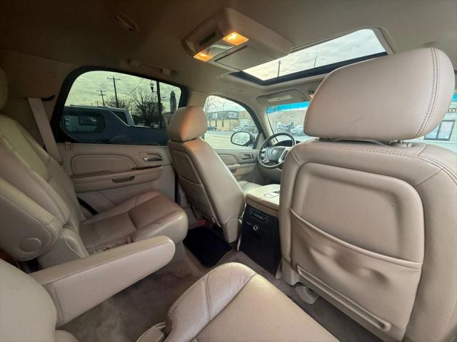 2011 Cadillac Escalade Premium