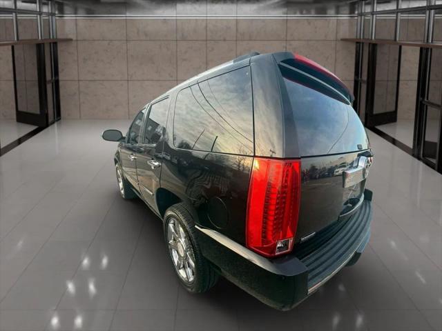 2011 Cadillac Escalade Premium