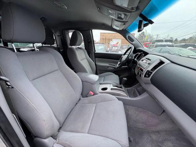 2011 Toyota Tacoma Base V6