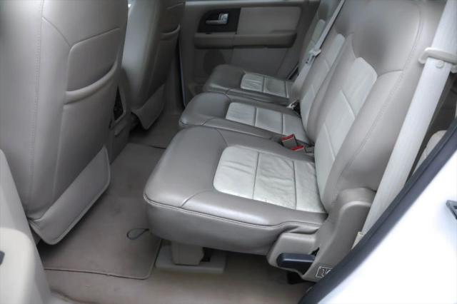 2004 Ford Expedition Eddie Bauer