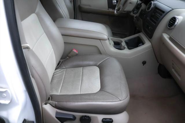 2004 Ford Expedition Eddie Bauer