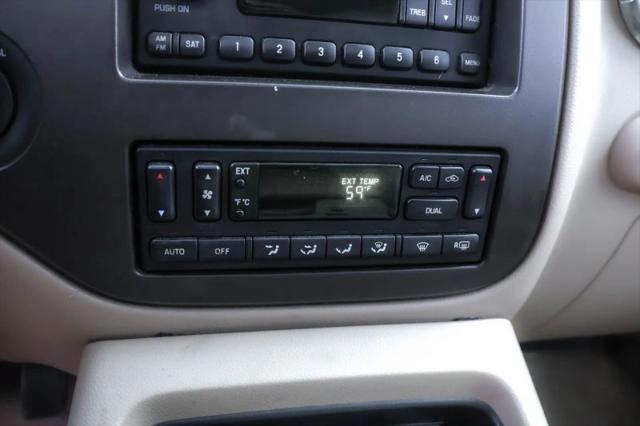 2004 Ford Expedition Eddie Bauer