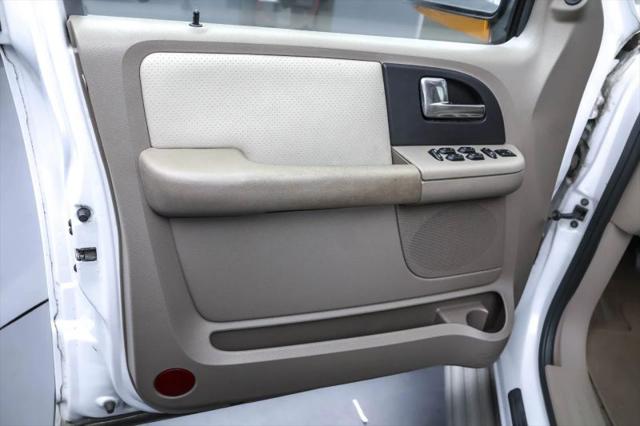 2004 Ford Expedition Eddie Bauer