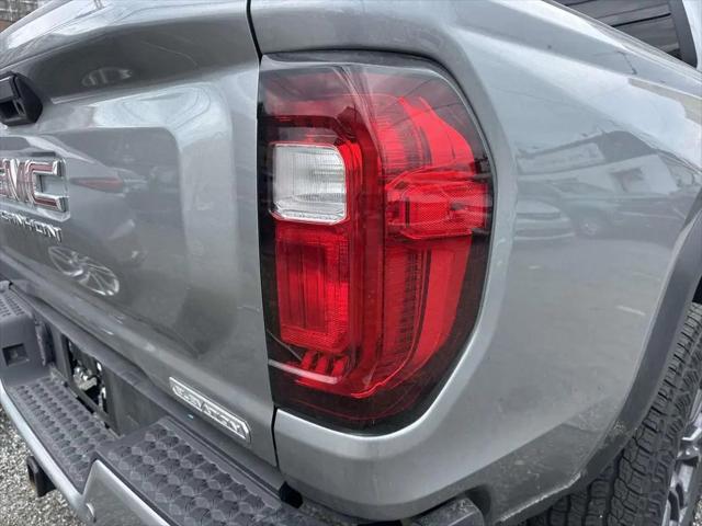 2025 GMC Canyon 2WD Elevation