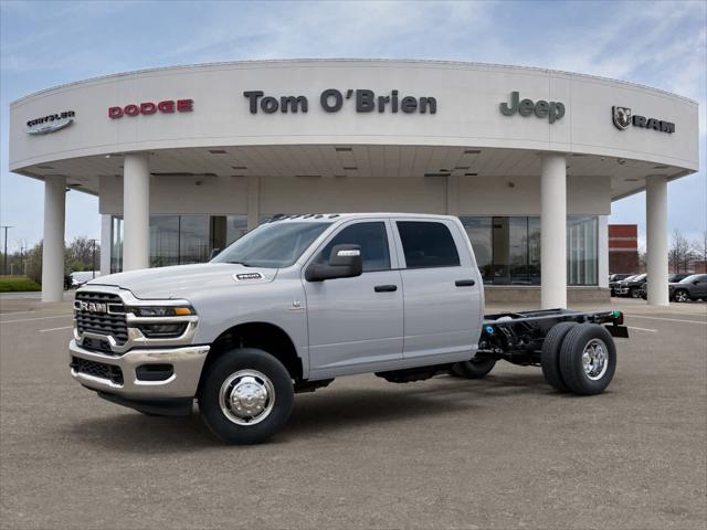 2026 RAM 3500 Chassis RAM 3500 TRADESMAN CREW CAB CHASSIS 4X4 60 CA
