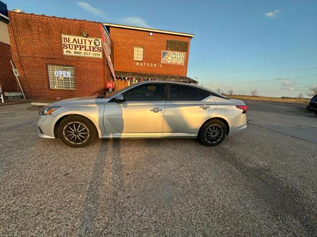 2020 Nissan Altima S FWD for sale in Tunica, MS