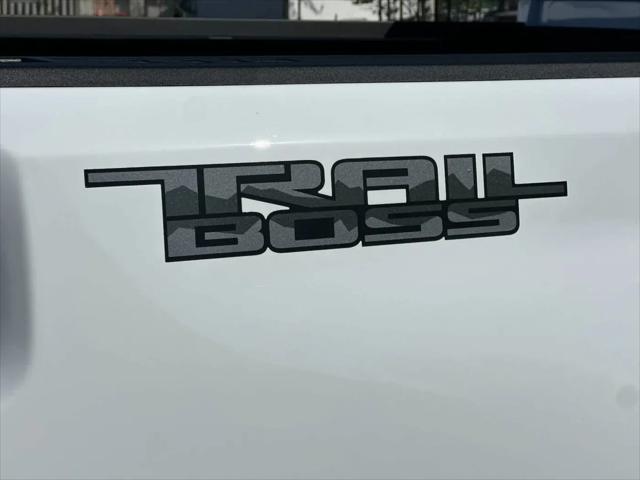 2026 Chevrolet Silverado 2500HD Crew Cab, Standard Bed, LT, 4WD