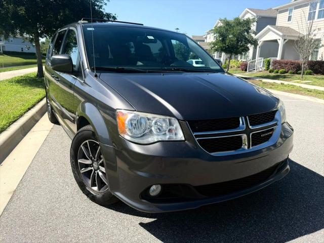 2017 Dodge Grand Caravan SXT for sale in Alafaya, FL
