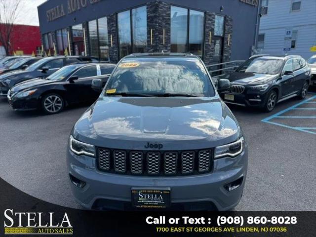 2022 Jeep Grand Cherokee Laredo X 4x4