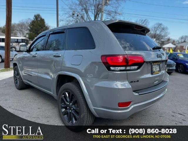2022 Jeep Grand Cherokee Laredo X 4x4