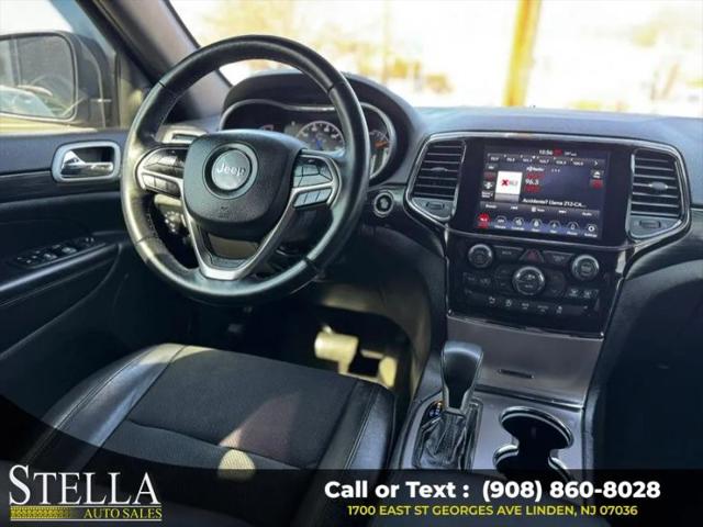 2022 Jeep Grand Cherokee Laredo X 4x4