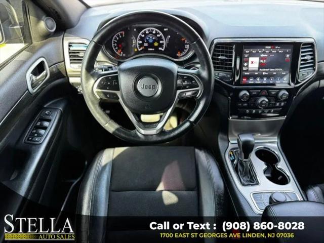 2022 Jeep Grand Cherokee Laredo X 4x4