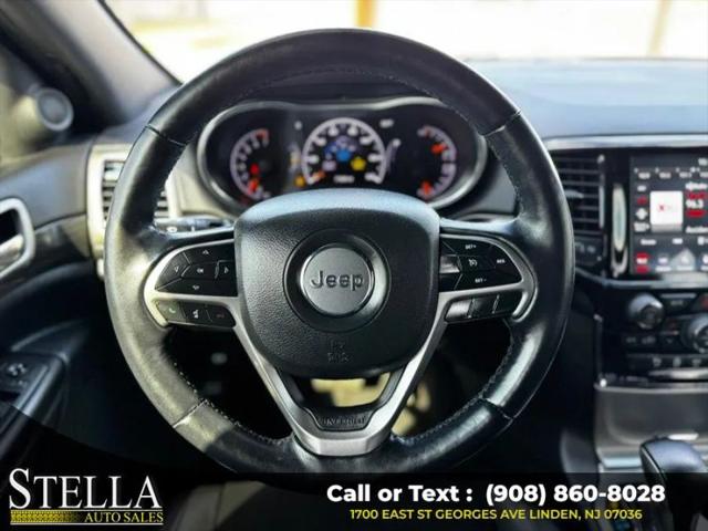 2022 Jeep Grand Cherokee Laredo X 4x4