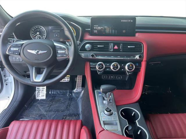 2023 Genesis G70 2.0T RWD