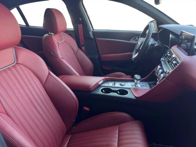 2023 Genesis G70 2.0T RWD