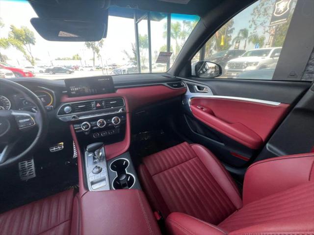 2023 Genesis G70 2.0T RWD
