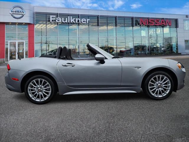 2017 Fiat 124 Spider Classica