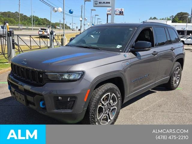 2023 Jeep Grand Cherokee Trailhawk