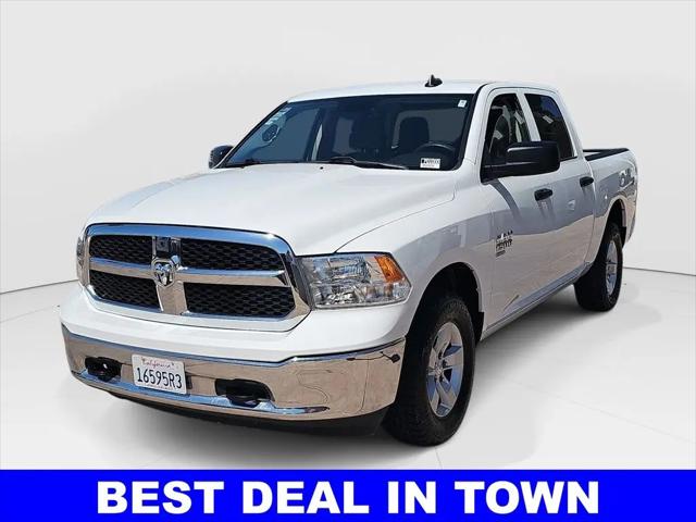 2022 Ram 1500 Classic SLT Crew Cab 4x4 5'7" Box