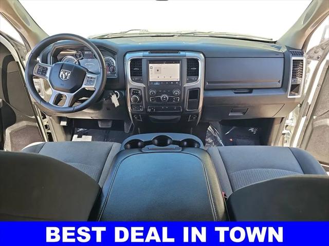 2022 Ram 1500 Classic SLT Crew Cab 4x4 5'7" Box
