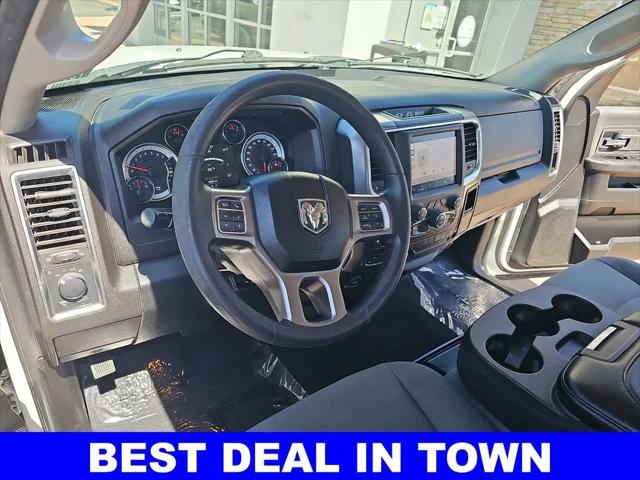 2022 Ram 1500 Classic SLT Crew Cab 4x4 5'7" Box