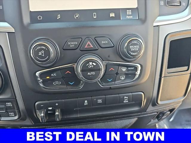 2022 Ram 1500 Classic SLT Crew Cab 4x4 5'7" Box