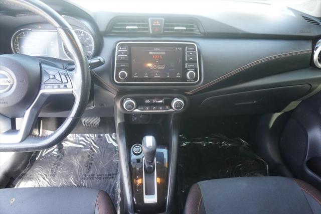 2020 Nissan Versa SR Xtronic CVT